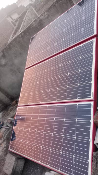 Brand New Solar Plates 180 Watt