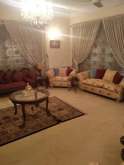 500 Square Yards House Up For Sale In DHA Phase 7