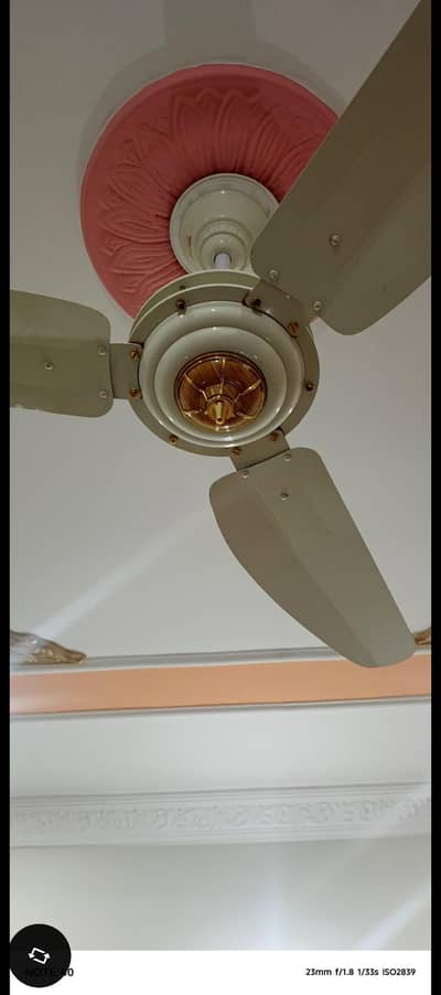 solar system lagna   DC fan lanay hain es lyea sale kr rahay hain