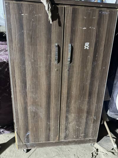 Wood Almari