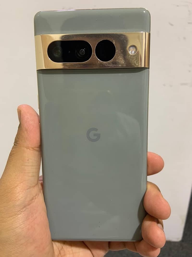 Google Pixel 7 Pro 0