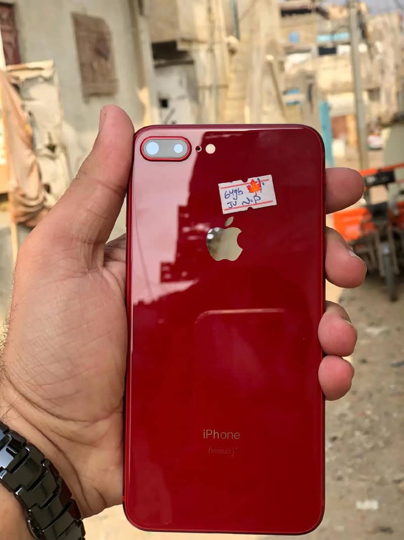 Apple iPhone 8 Plus 0