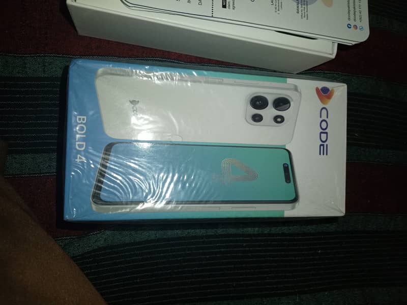 Dcode Bold 1