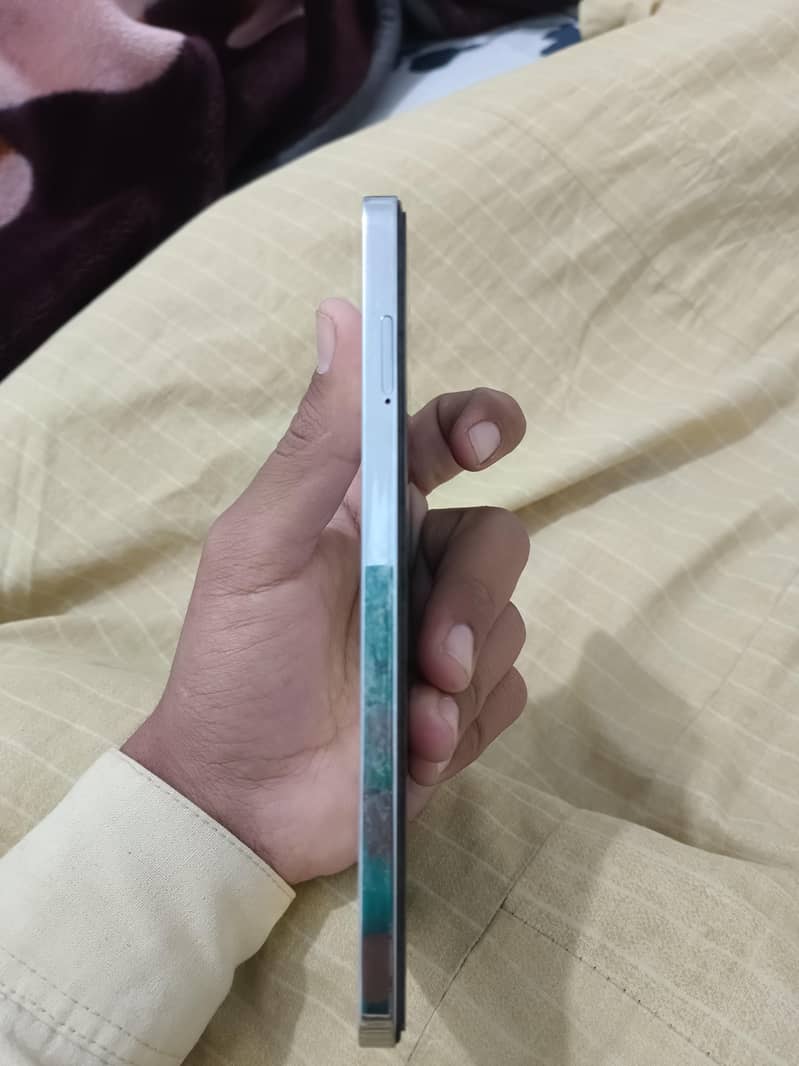 Tecno CAMON 20 4