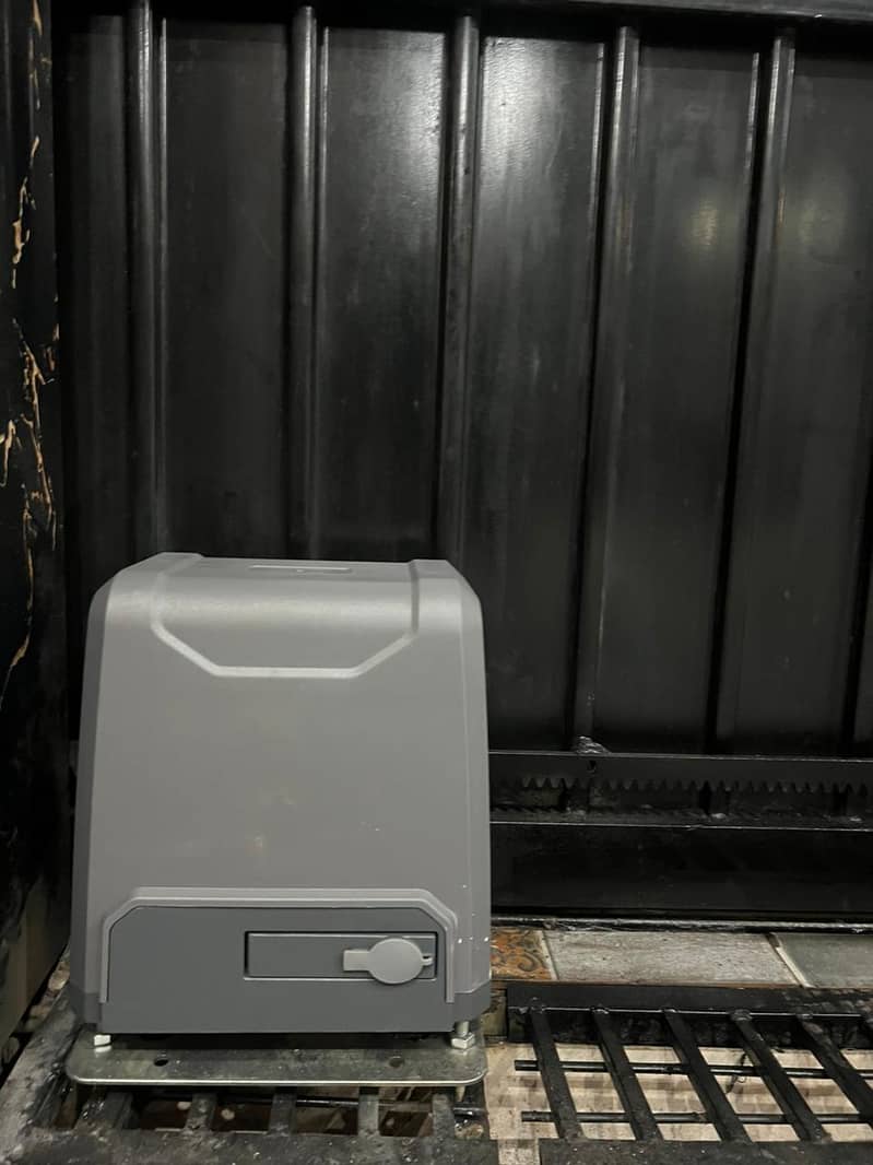 Gate Automation or automatic Gate 1