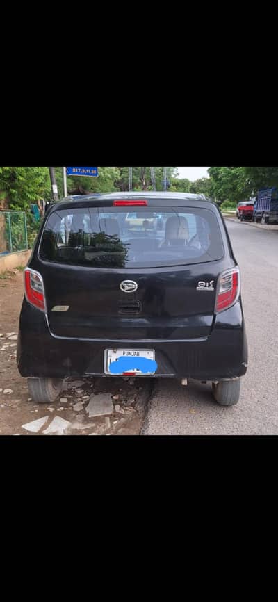 Daihatsu Mira 2012