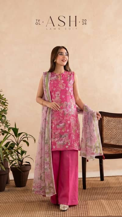PINK | THREE-PIECE SUIT