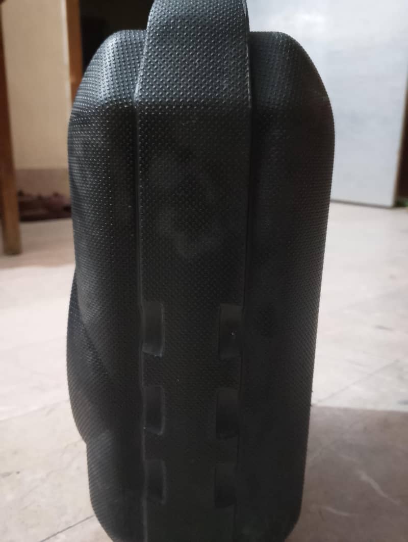 space Bluetooth speaker 3