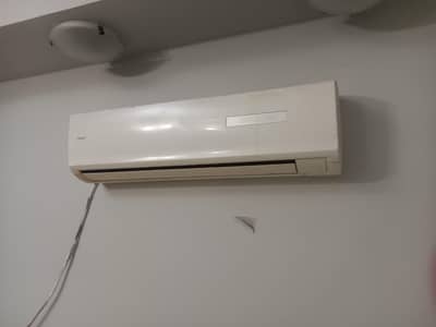 HAIER AC 1.5 TON