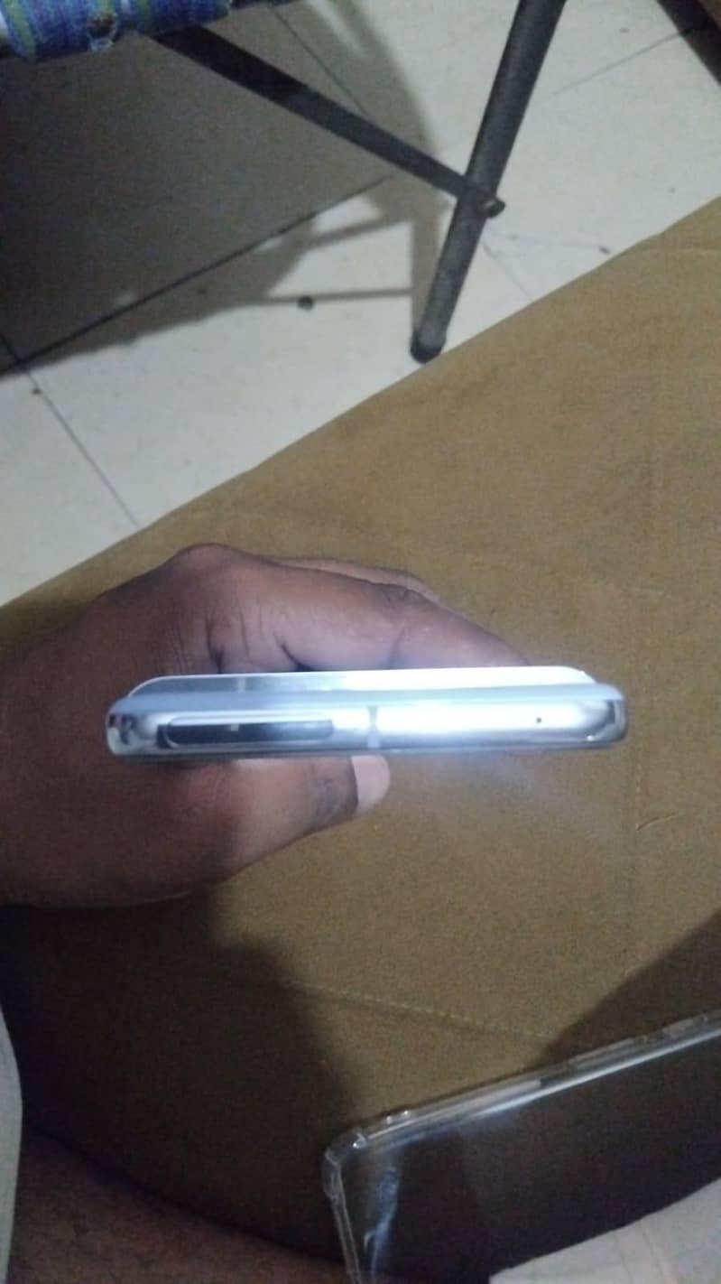 Google Pixel 8 Pro 5