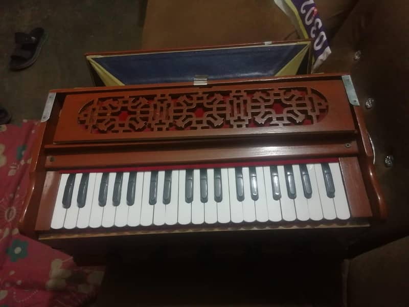 harmonium 3