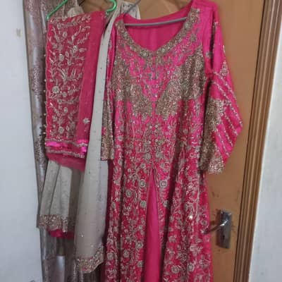 Preloved baraat lehanga for sale