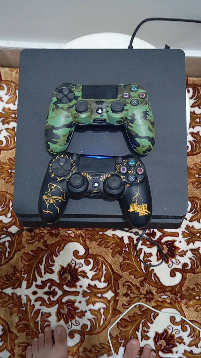 Ps4 Slim 1