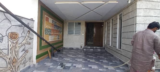 Luxurious 5 Marla House Available For Sale