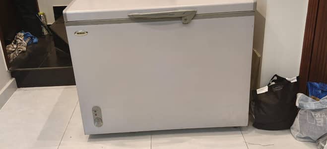 single door best condition