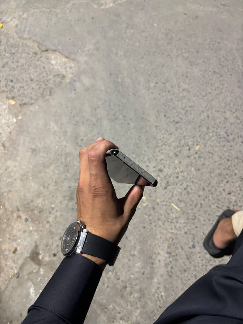 One Plus 9 Pro 4