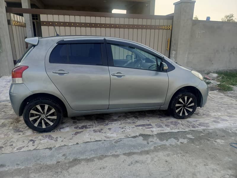 vitz 2008/13 1