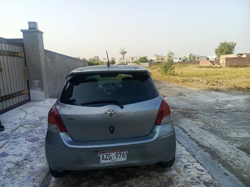 vitz 2008/13 3
