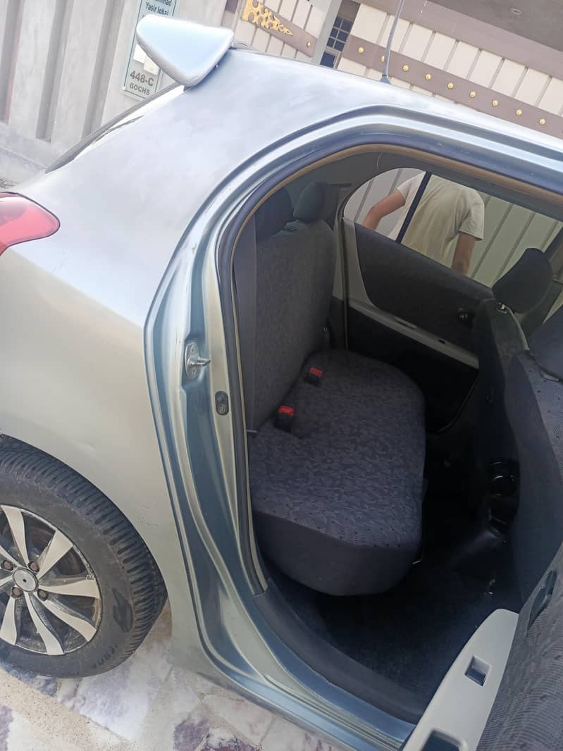 vitz 2008/13 9