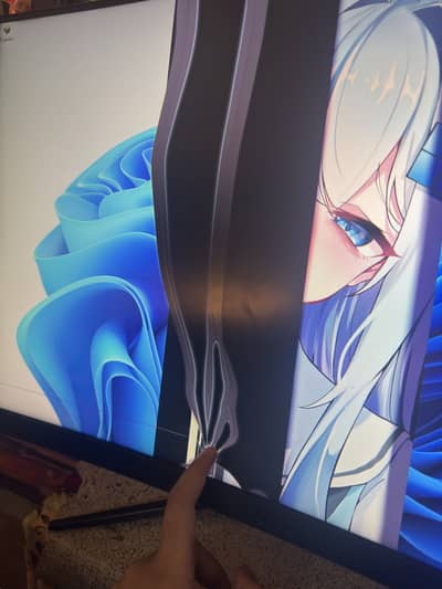 MSI 250 Hz Curved 32 Inch Monitor broken