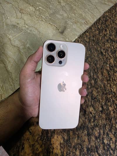 Apple iPhone 16 Pro Max