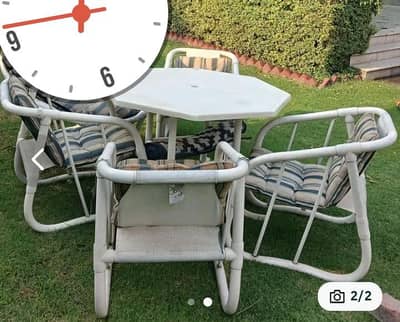 Garden or lawn chairs