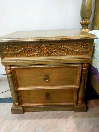 king size Bed set side table dressing