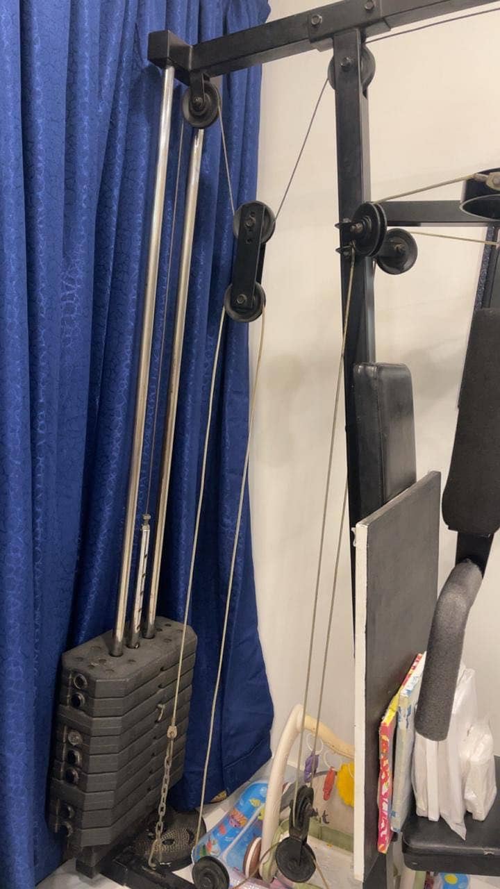 Weight lifting machine 0