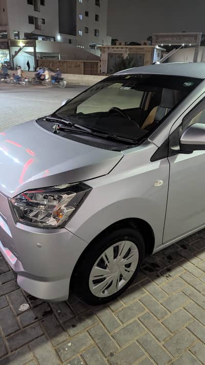 Daihatsu Mira 2022