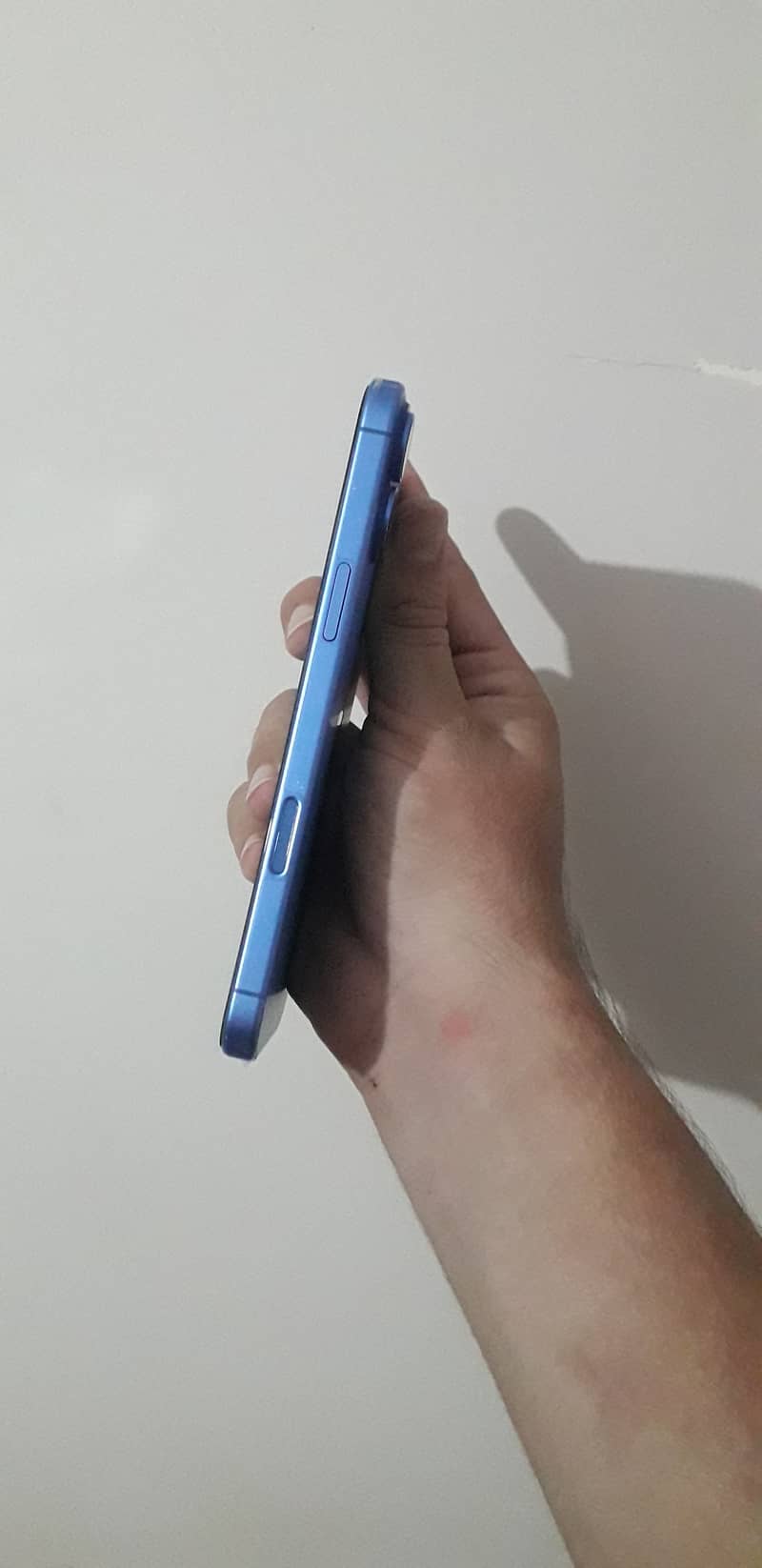 Apple iPhone 16 Plus 1