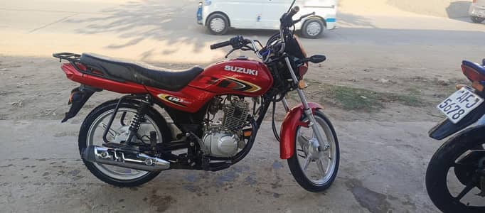 Suzuki 110 excellent condition available