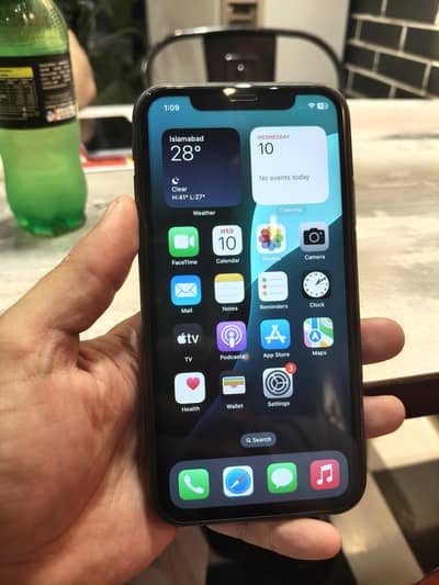 Apple iPhone 11 128gb pta approve mobile for sale set aur Dabba hai