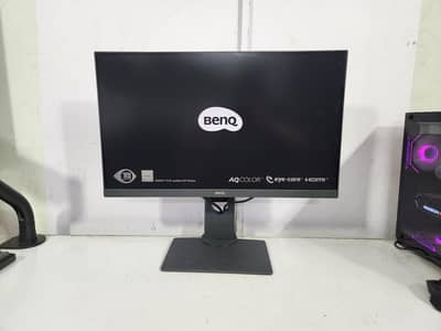 BenQ PD2705Q 27-inch 2K QHD sRGB HDR10 USB-C Designer Monitor