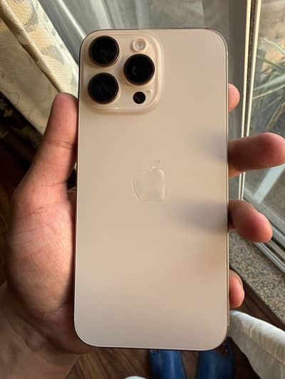 Apple iPhone 16 Pro Max