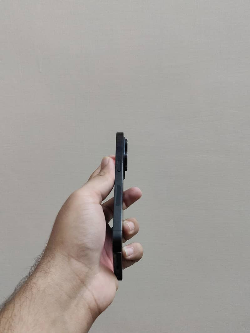 iPhone 14 Pro 1