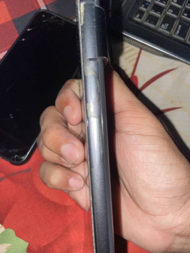 Google Pixel 8 3