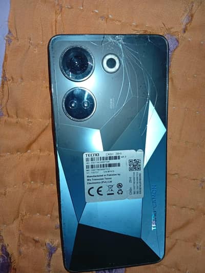 Tecno CAMON 20