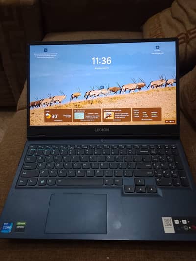 Lenovo Legion 5 11th Gen Core i7-11800H @ 2.30GH 16Gb Ram 932Gb SSD