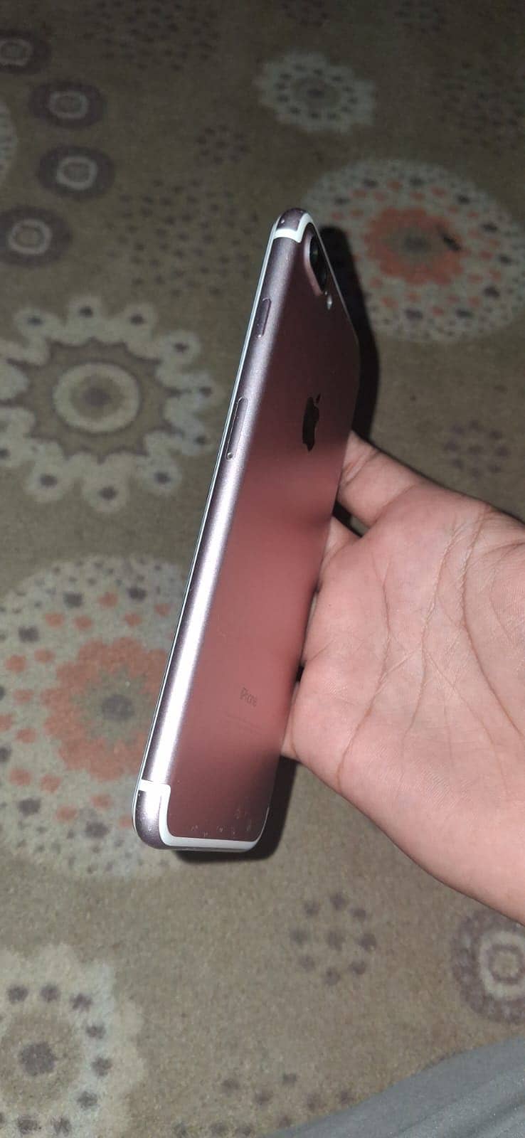 Apple iPhone 7 Plus 4