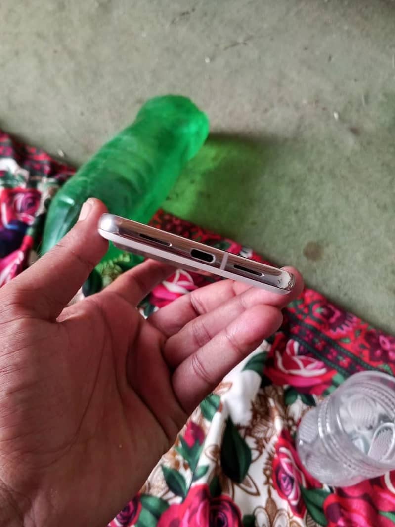 Google Pixel 8 Pro 14