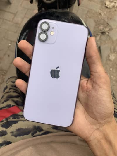 I am selling iPhone 11
