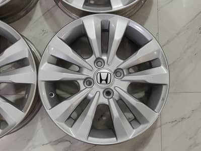 15 inch Honda onda City Aspir OEM Wheels