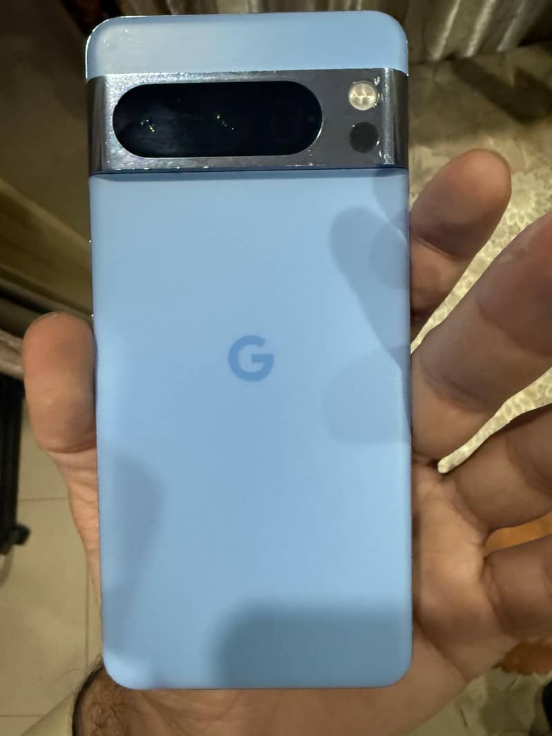 Google Pixel 8 Pro 0