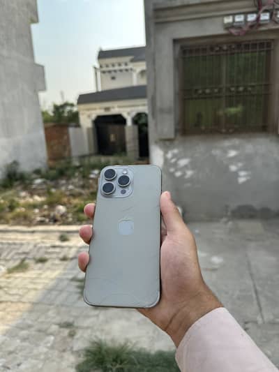 Apple iPhone 15 Pro Max (factory unlock)