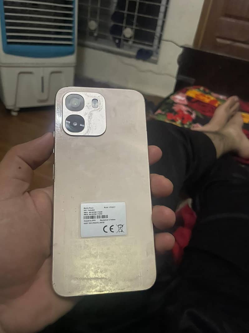 OPPO A6 0