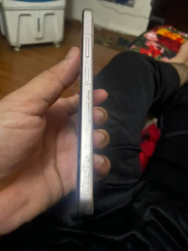 OPPO A6 1