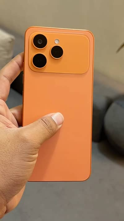 Tecno spark 40