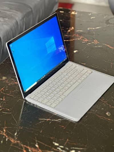 Surface laptop 2 Core i5-7th generation