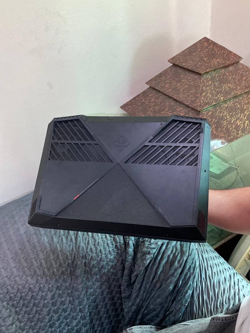 HP OMEN 3