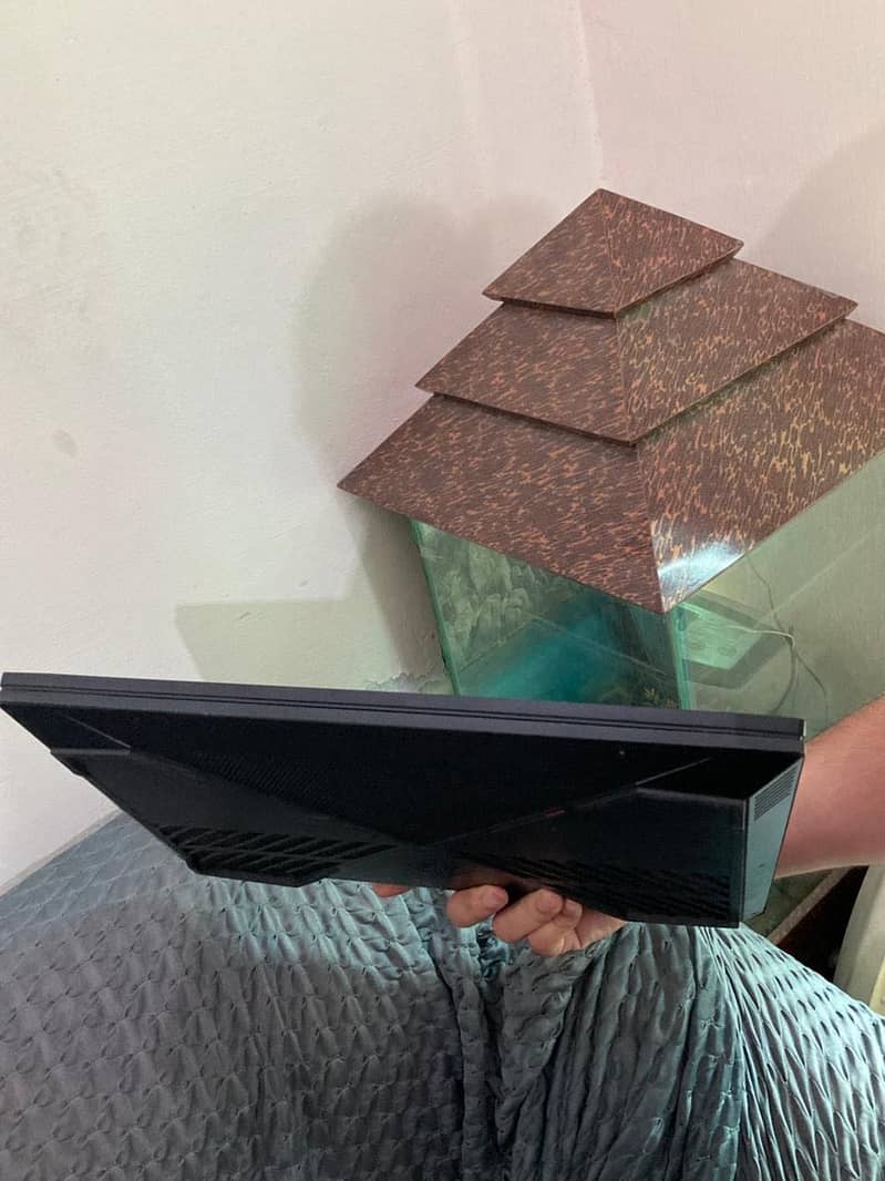 HP OMEN 5